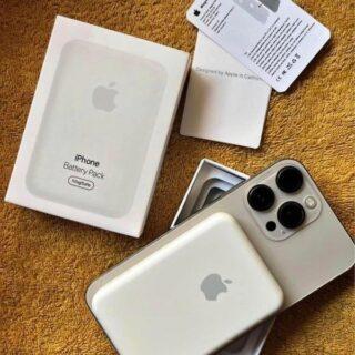 IPhone Magnetic MagSafe