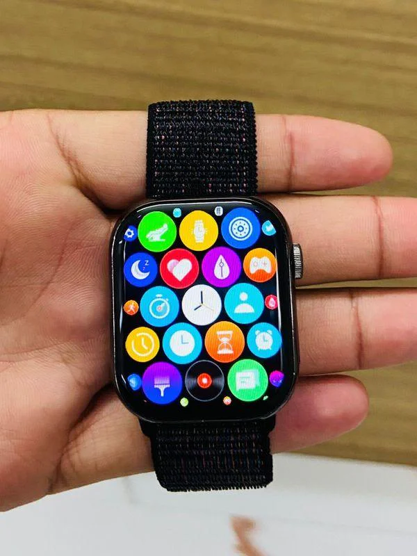 Series 9 Curve Display Smart Watch With Apple Logo Premium Quality - Image 5
