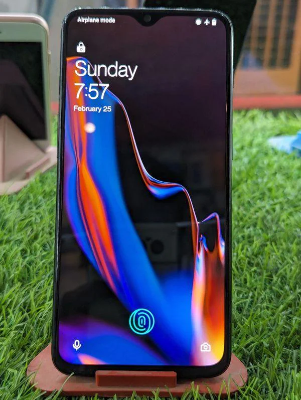 Oneplus 6T - Image 4